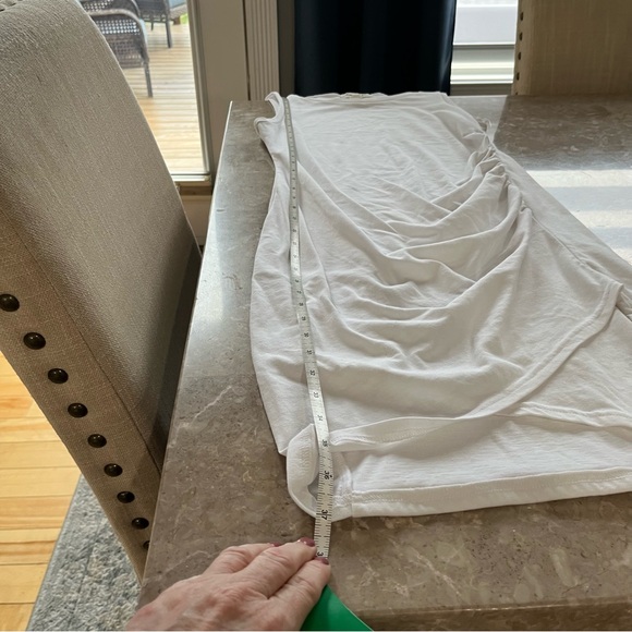 Treasure Bond white sleeveless dress size medium - Picture 8 of 8